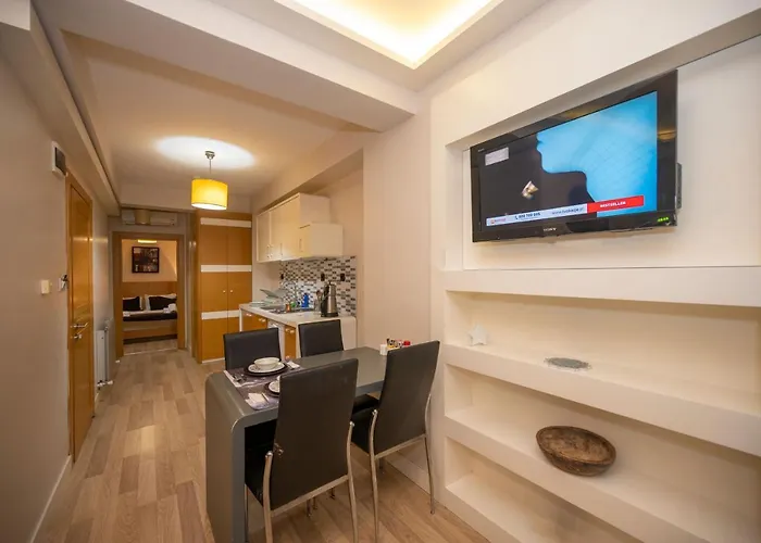 T-loft Lägenhetshotell 3*