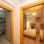 Ξενοδοχείο με διαμερίσματα T-loft 3*
